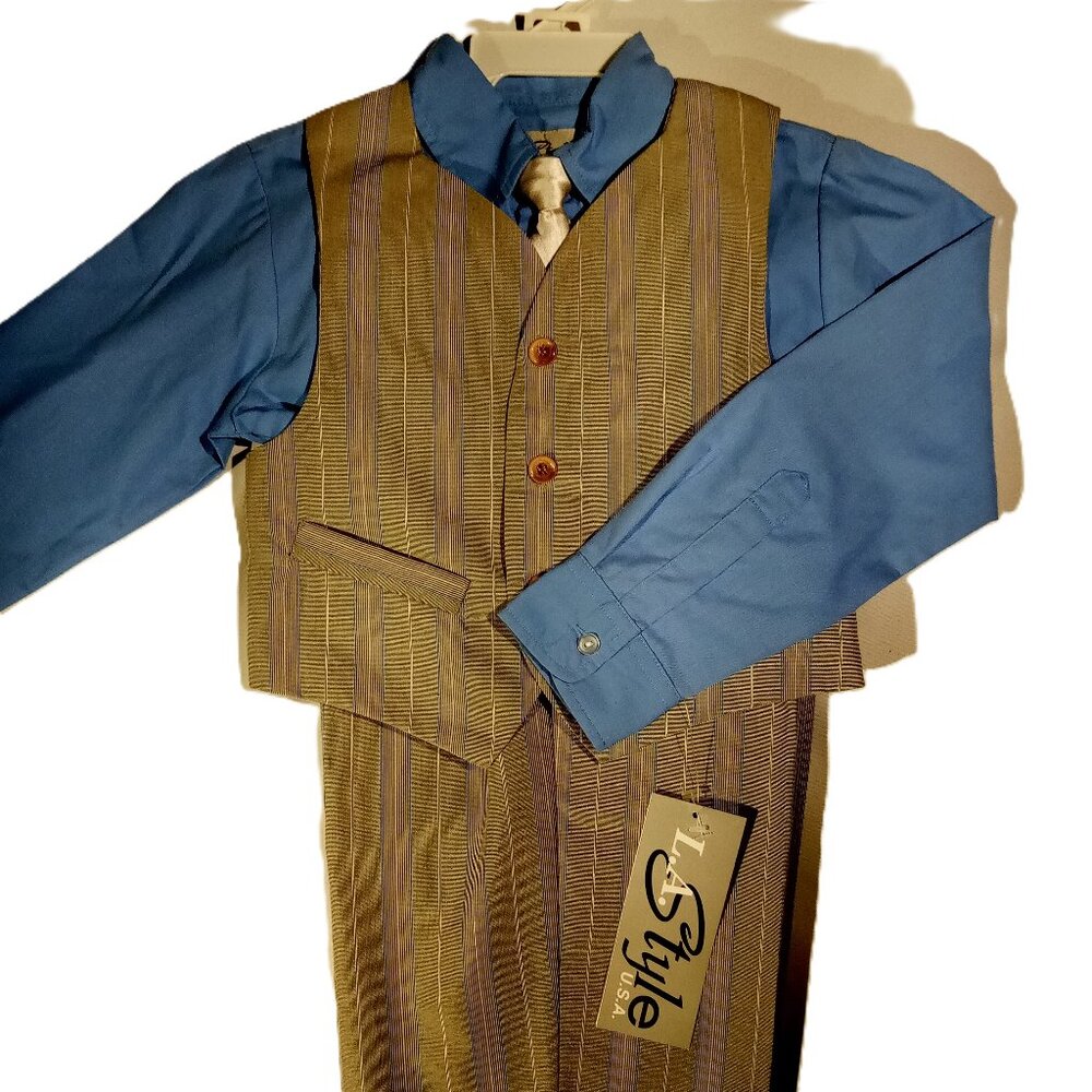 Boys 4 piece set  Size 4  Shirt  Vest  Tie  Dress Pants   Gray Pattern  Blue NWT